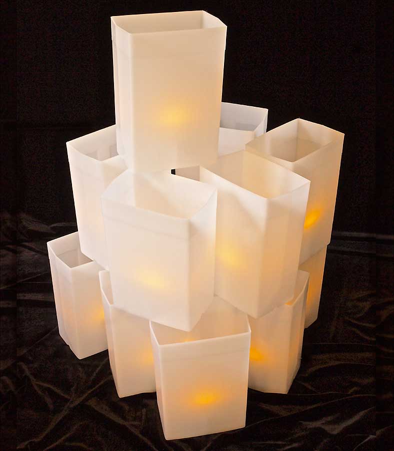 FLIC White Luminaries