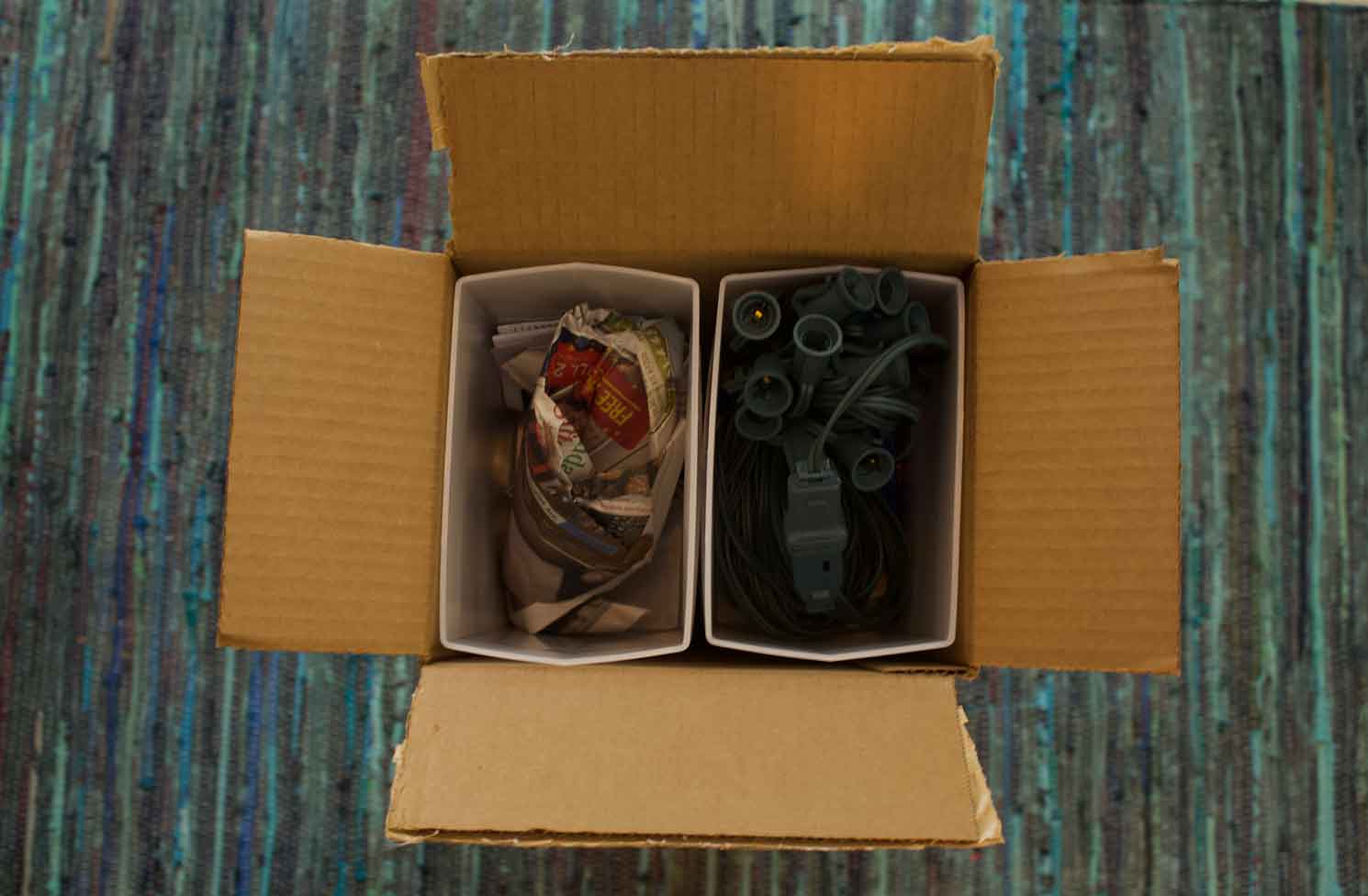 FLIC luminaries shipping box